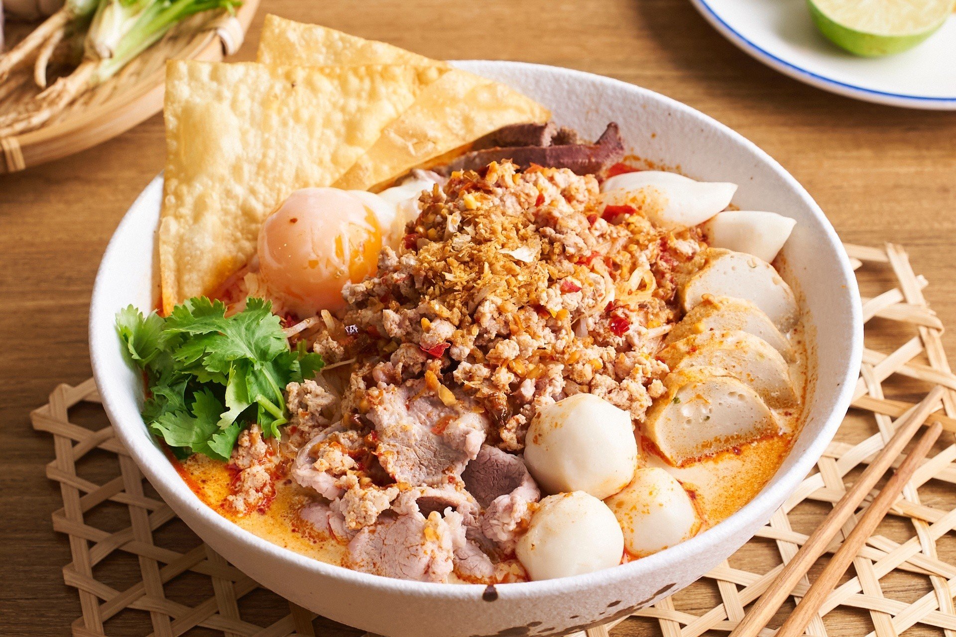 ก๋วยเตี๋ยวต้มยำน้ำข้น