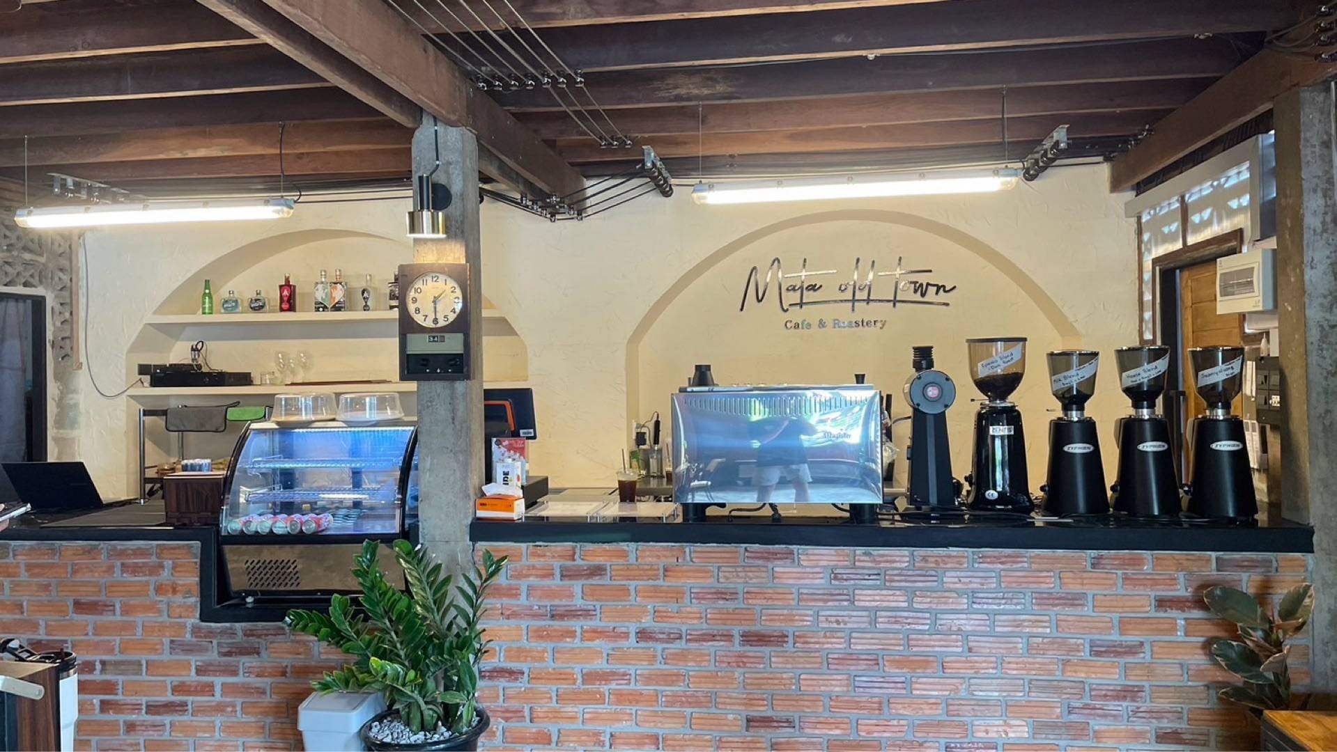 Mata old town cafe&roastery - สั่งอาหารเดลิเวอรี | Wongnai x LINE MAN