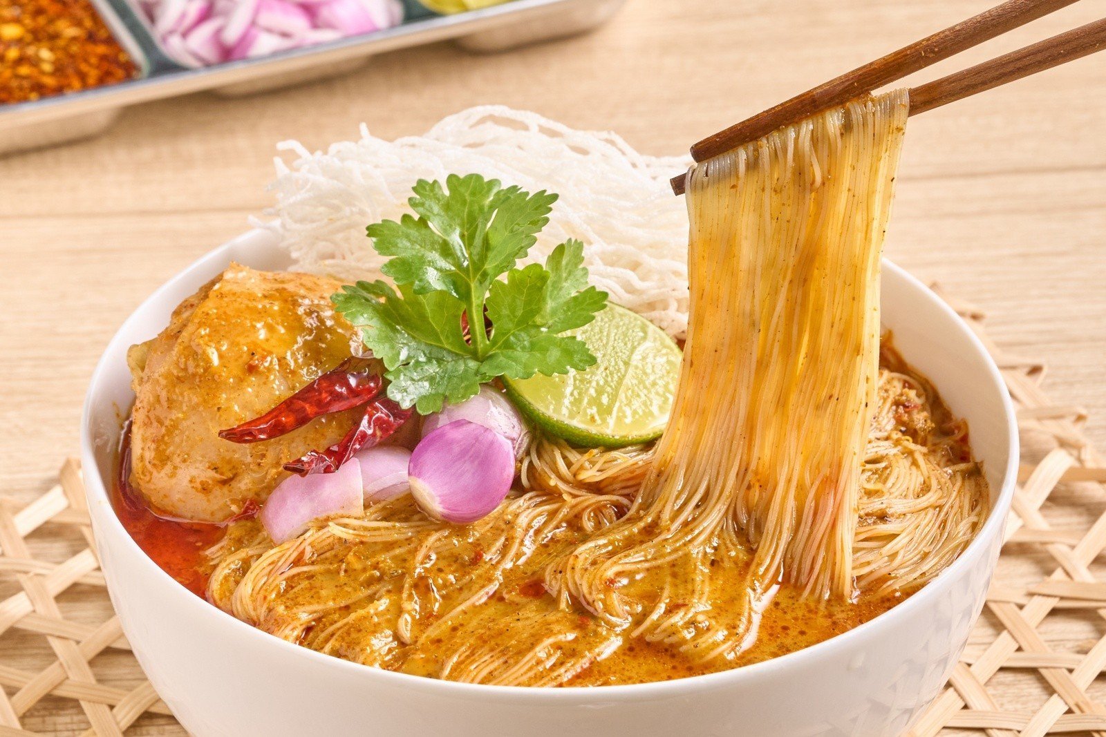 เส้นหมี่ข้าวซอย