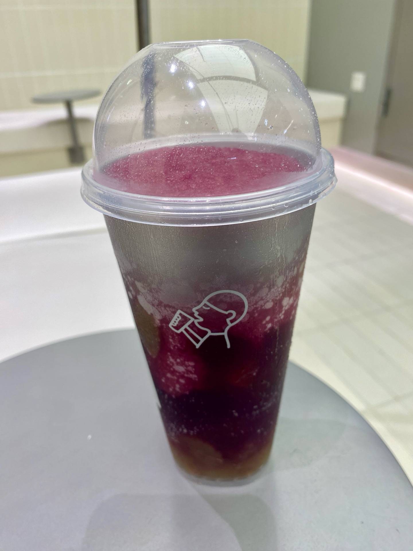 รีวิว Hey Tea Cha Time Plaza - ชาองุ่นยอดนิยม สาขานี้คนน้อย