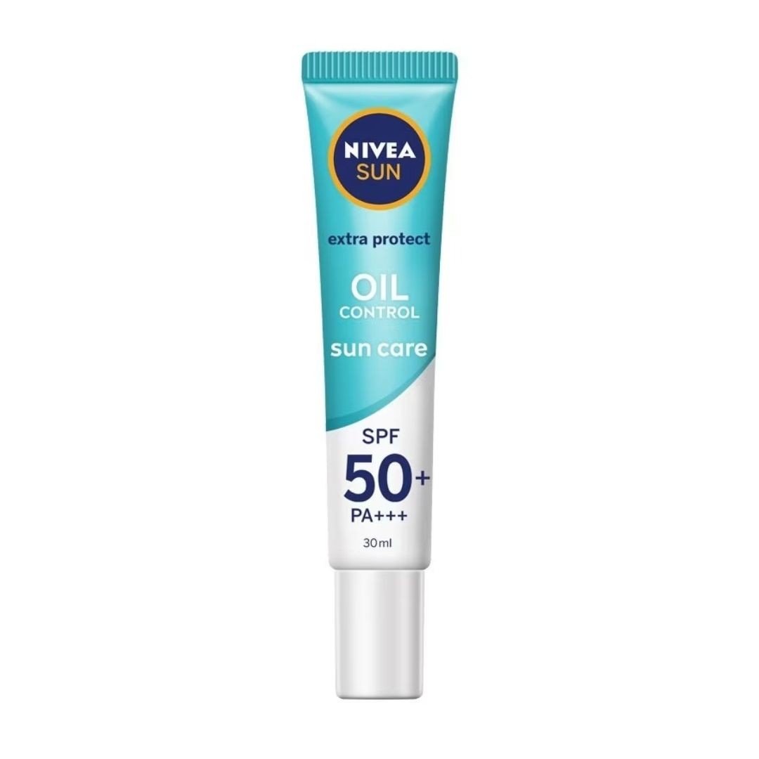 NIVEA Sun Protect & White Oil Control Serum SPF50+ PA+++