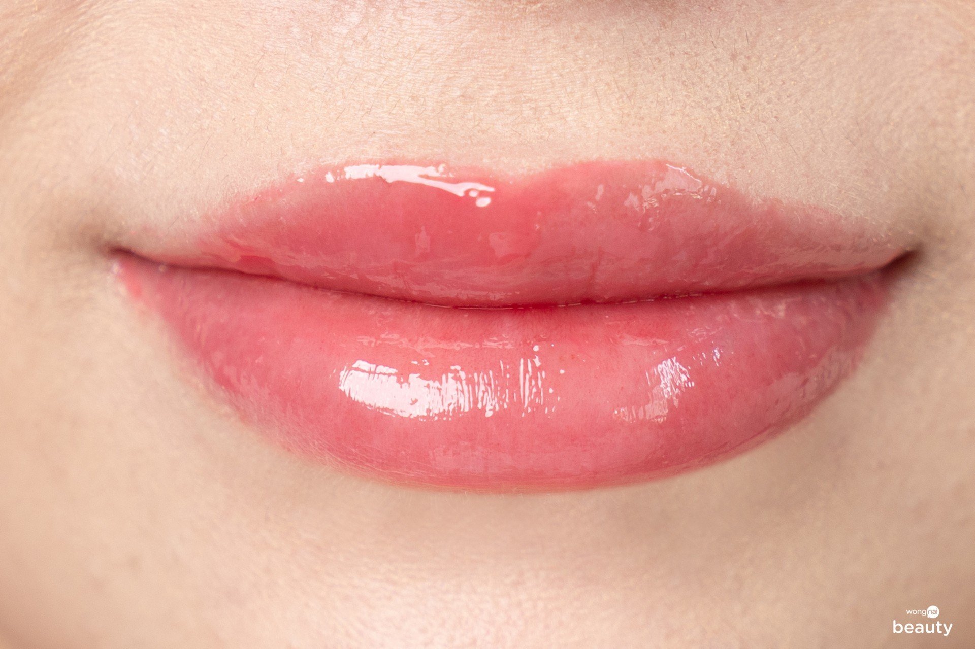 Mentholatum Lip Perfector Serum