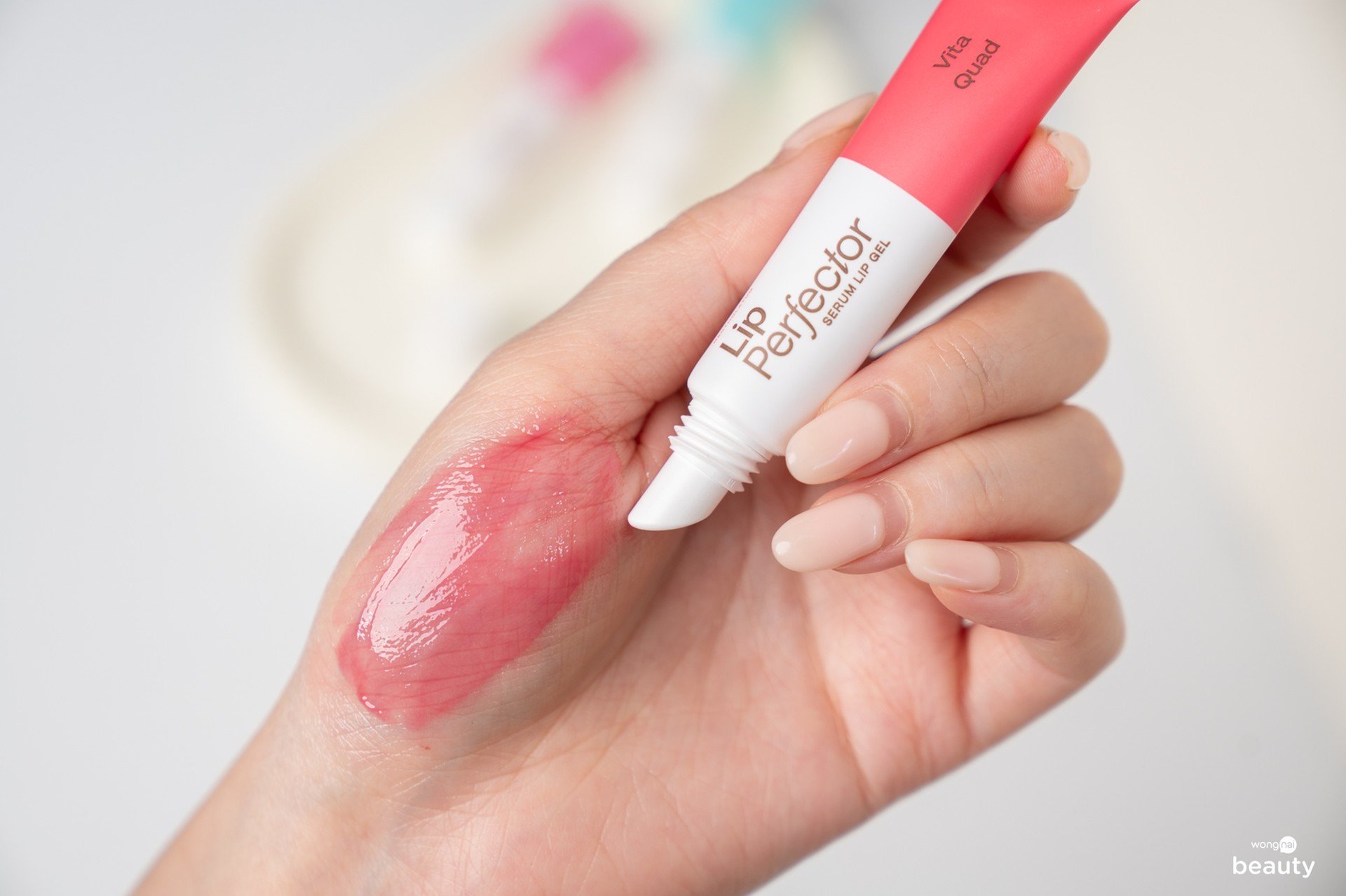 Mentholatum Lip Perfector Serum