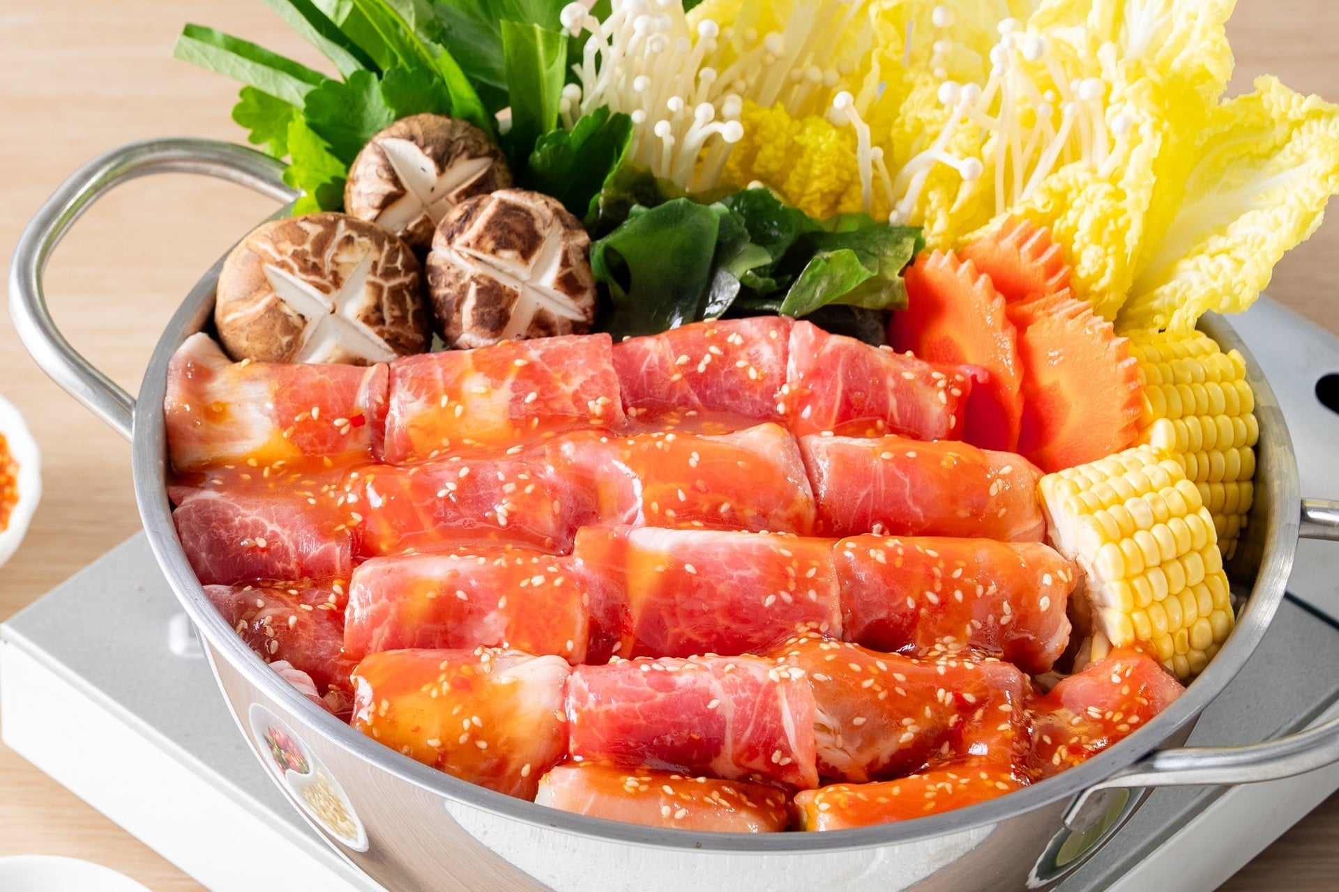 ชาบูหมูหมักน้ำจิ้มสุกี้ ชาบูหมูหมักน้ำจิ้มสุกี้