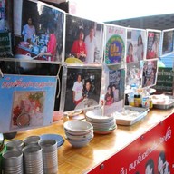 ตลาดเก้าห้อง ร้อยปี
