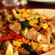 Ruean Thai Restaurant & Bar