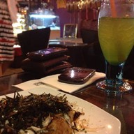 Montra Cafe' & Gallery