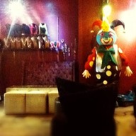 Montra Cafe' & Gallery