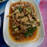 ถนอมศรี