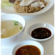 ข้าวมันไก่ซั่งไห่ Town in Town