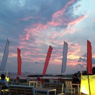 Add Friend Bar & Bistro