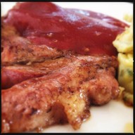 Steaks & Grills Corner