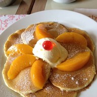 Little Home Bakery รอยัล การ์เด้น พลาซ่า