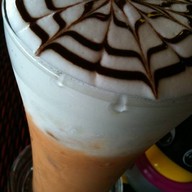 Taronga Field , กินอุตลุด