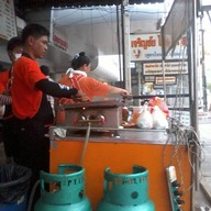 สเต็กลุงใหญ่ สะพานใหม่