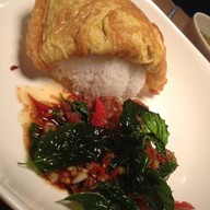 Cafe & Etcetera By Kloset