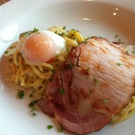 Wine Garden Bistro & Bar