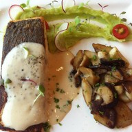 Wine Garden Bistro & Bar