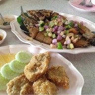 ส ข้าวหอม