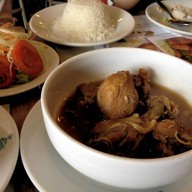 Little Home Bakery รอยัล การ์เด้น พลาซ่า