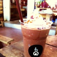 ชั้น ๑ คาเฟ่