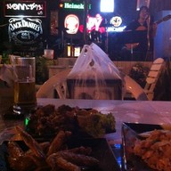 นอกกะชาน