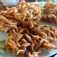 ร้านสันเขื่อน