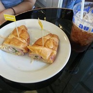 Au Bon Pain หน้าพระลาน