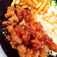 ครัวสามพี่น้อง(ศูนย์อาหารหนองแวง) มข.