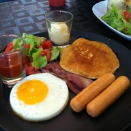 Pan & Ko Mega Bangna