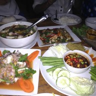 น้อยก็หนึ่ง