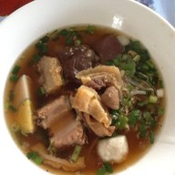 ก๋วยจั๊บ ป้าทรัพย์