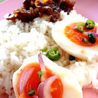 ข้าวแกงปักษ์ใต้ ปั๊ม Susco ราชพฤกษ์ขาเข้า