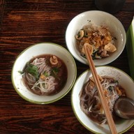 ก๋วยเตี๋ยวเรือ 5 บาท