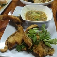 บ้านปลากะพง