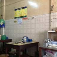 ร้านอาหารแหลมทอง 2