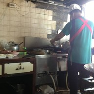 ร้านอาหารแหลมทอง 2