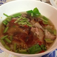 ร้านเจ๊เพ็ญ