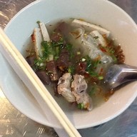 ร้านเส้น 8ยอ10