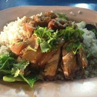 ข้าวขาหมูลุงวัฒน์