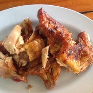 ลครพลไก่หมุนหมักน้ำผึ้ง