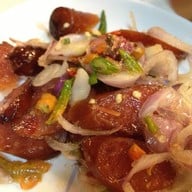 เนาวรัตน์