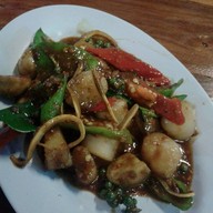 ป้าม้อย