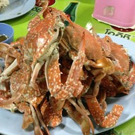 ป้าอี๊ดชะอำ