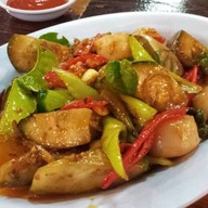 ป้าม้อย