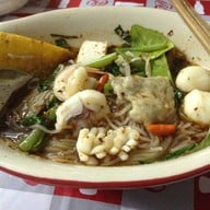 บ้านก๋วยเตี๋ยว ยะลา