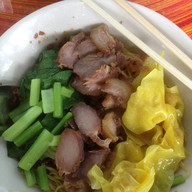 บะหมี่จับกัง