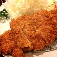 Buta Katsu (บูตะ คัตสึ) เซ็นทรัล ปิ่นเกล้า