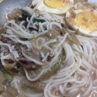 ขนมจีนหม้อทอง
