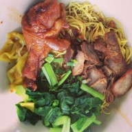 บะหมี่จับกัง